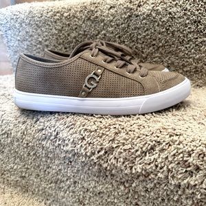 G By Guess Baylee Lace Up Low Top Logo Sneaker Shoe
